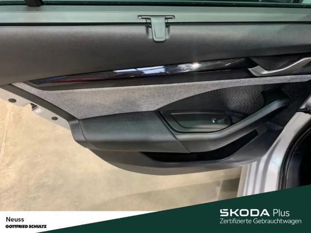 Skoda Octavia Combi Selection