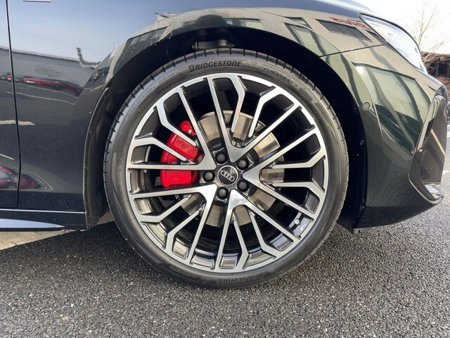 Audi A6 e-tron Avant Quattro