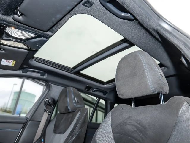 BMW 330 330d M-Sport Touring xDrive