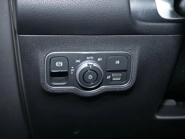 Mercedes-Benz EQB 350 4MATIC AMG Line