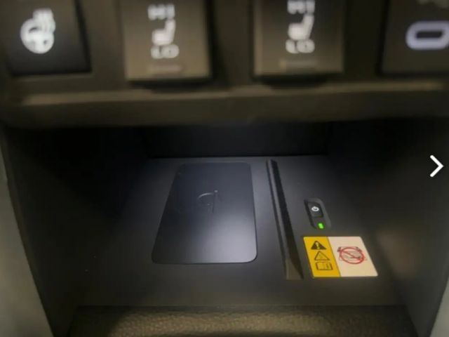 Toyota Corolla Cross 1.8 Teamplayer Klima Kamera Sitzhzg