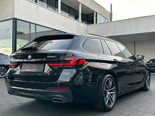 BMW 530 530i M-Sport Touring xDrive