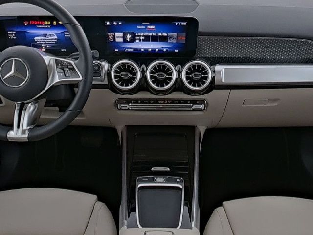 Mercedes-Benz EQB 300 4MATIC