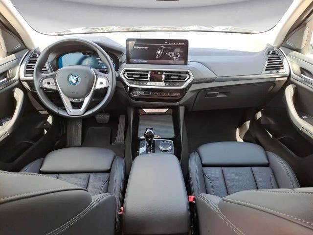 BMW X3 xDrive30e