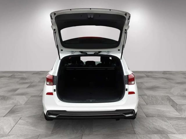 Hyundai i30 Advantage Hybrid