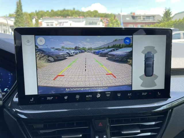 Ford Focus EcoBoost ST Line Wagon