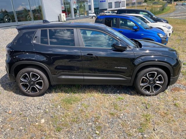 Jeep Avenger Full-Electric Summit