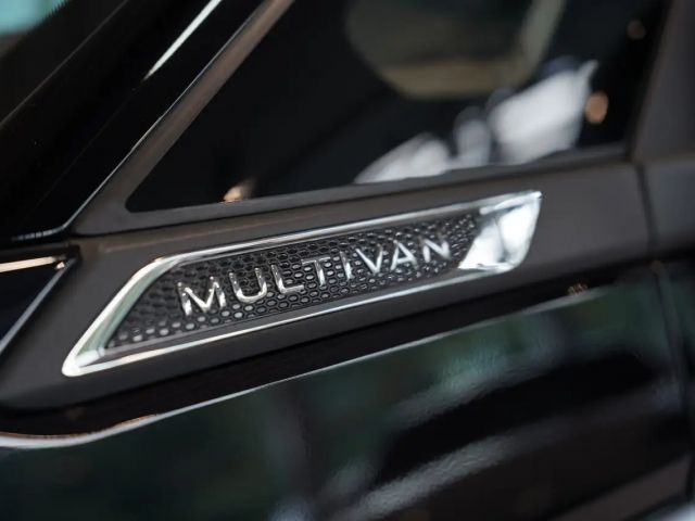 Volkswagen Multivan DSG Lang Style T7