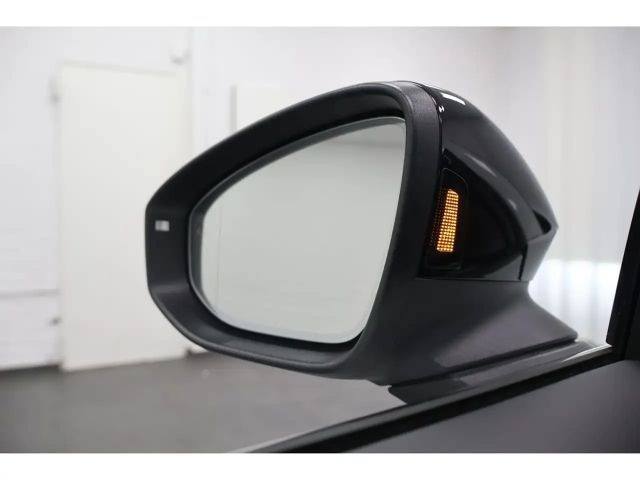 Volkswagen Passat 2.0 TDI R-Line Variant