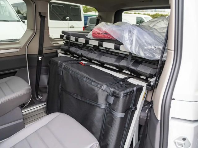 Volkswagen Multivan 2.0 TDI DSG Lang Life T7