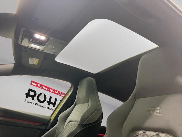 Volkswagen Golf 1.5 eTSI DSG Golf VIII