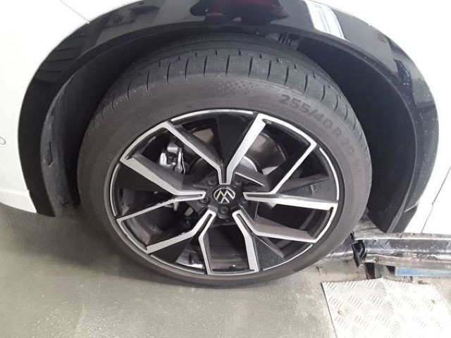 Volkswagen Tiguan 2.0 TSI 4Motion R-Line