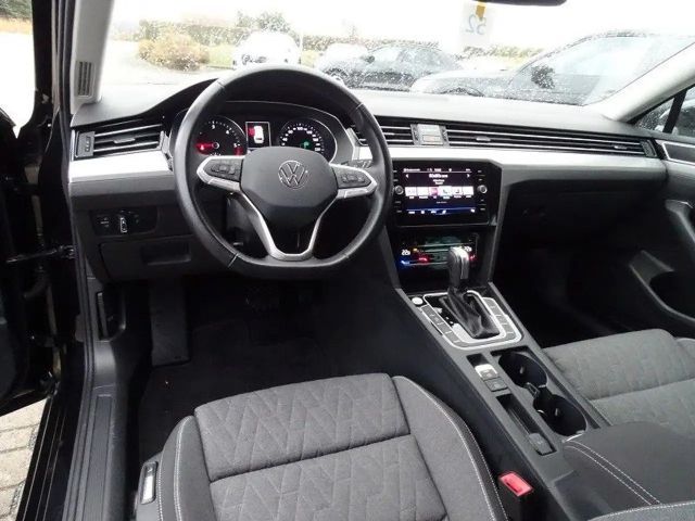 Volkswagen Passat 2.0 TDI Business DSG Variant