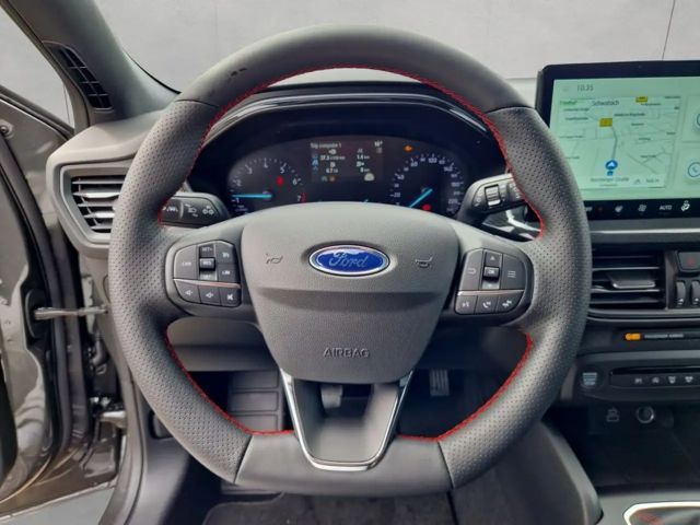 Ford Focus EcoBoost ST Line