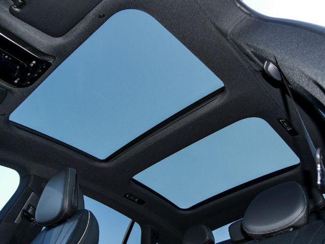 Mercedes-Benz EQE 300 Sedan