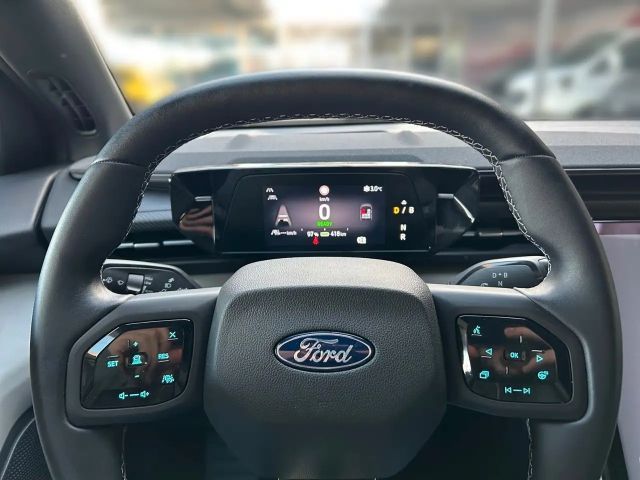 Ford Capri Premium RWD