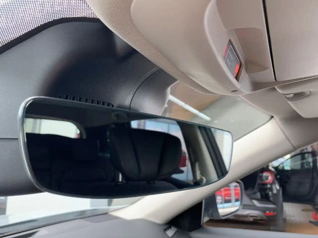 Renault Koleos Initiale Paris