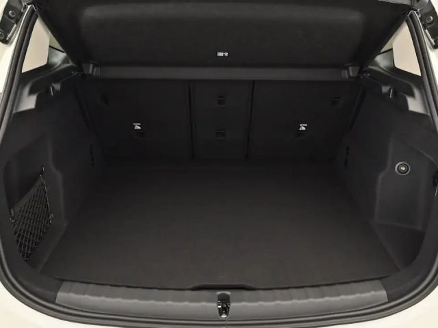 BMW 218 218d Active Tourer Sedan