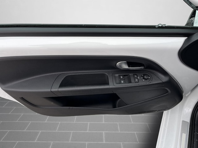 Volkswagen e-up! Plus Style