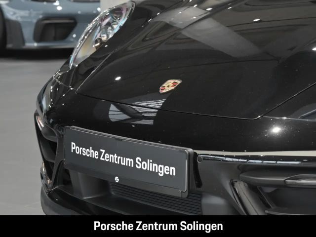 Porsche 992 Cabrio Carrera GTS
