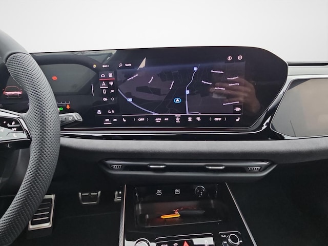 Audi A6 e-tron Avant Quattro