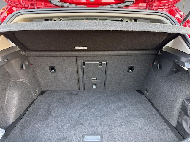 Volkswagen Golf 1.5 TSI Golf VIII IQ.Drive