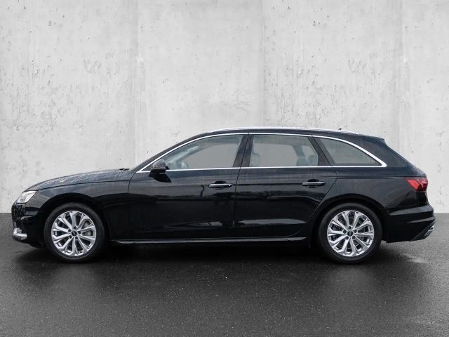 Audi A4 40 TFSI Avant S-Tronic