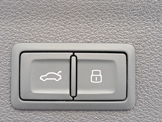 Audi A6 55 TFSI Avant Quattro S-Tronic Sport