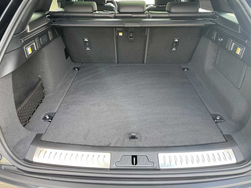 Land Rover Range Rover Velar Dynamic SE