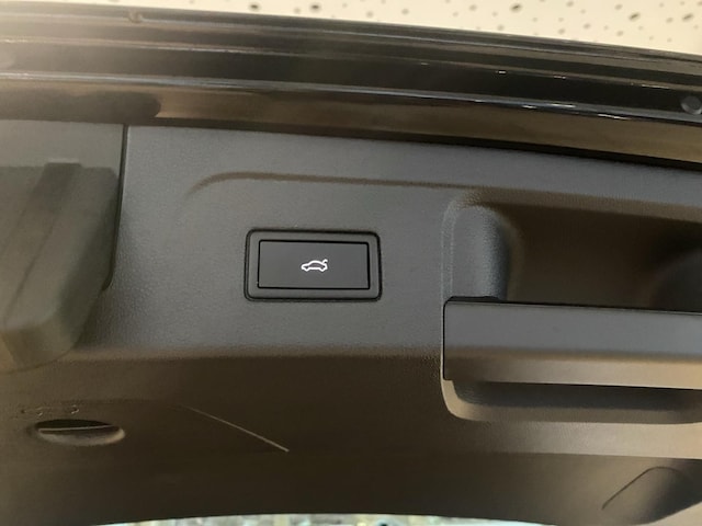 Volkswagen Touran 1.5 TSI DSG