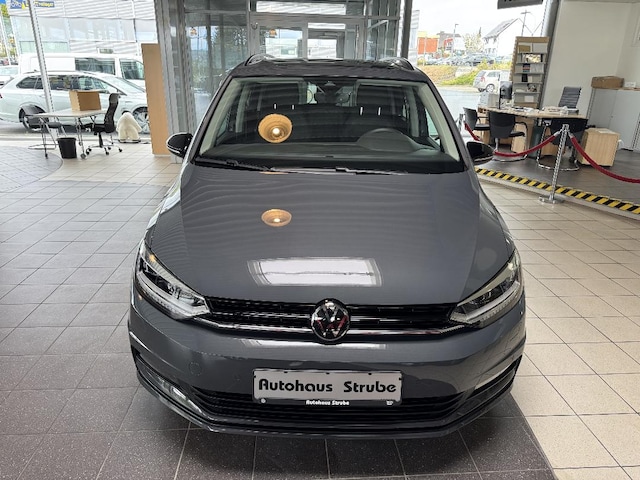 Volkswagen Touran 1.5 TSI DSG Family