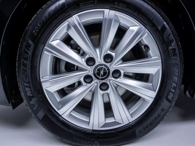 Opel Astra 1.2 Turbo Enjoy Turbo