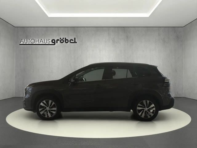 Suzuki S-Cross Hybrid