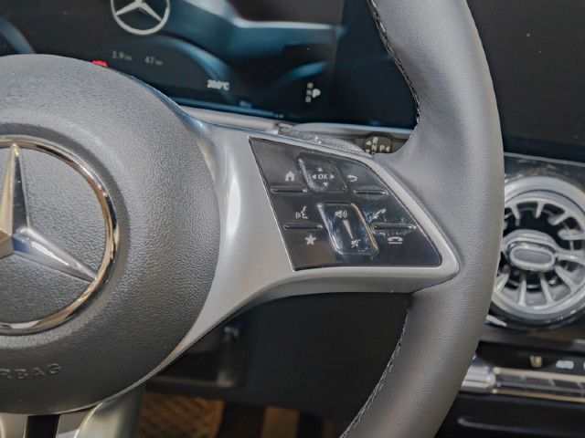 Mercedes-Benz GLB 200 GLB 200 d