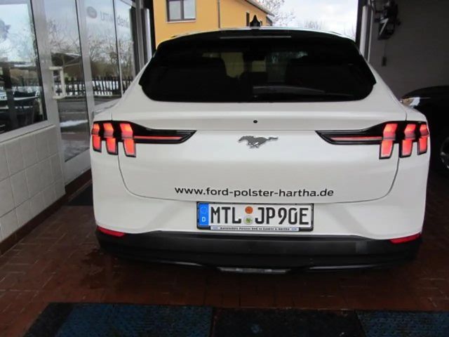 Ford Mustang Mach-E RWD