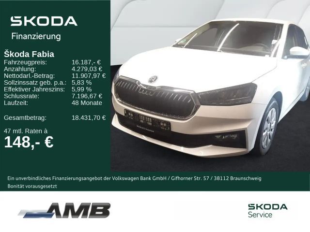 Skoda Fabia Essence 1.0 LED/Klima/Einparkhilfe