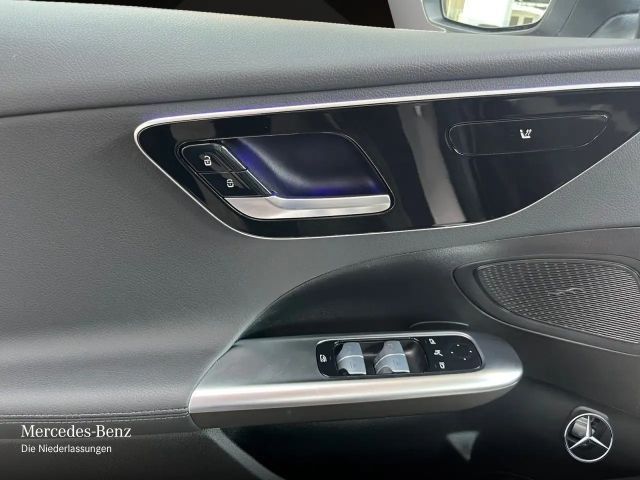 Mercedes-Benz C 180 AVANTGARDE Sedan