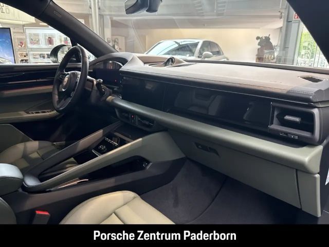 Porsche Macan InnoDrive Head-Up BOSE Luftfederung 22-Zoll