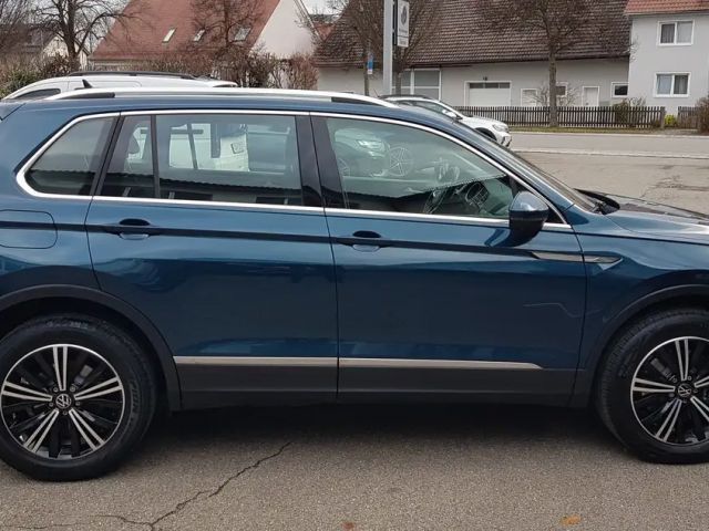 Volkswagen Tiguan 4Motion Life