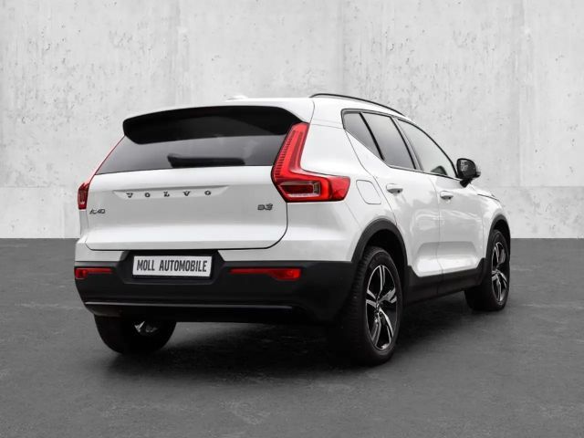 Volvo XC40 Dark Plus