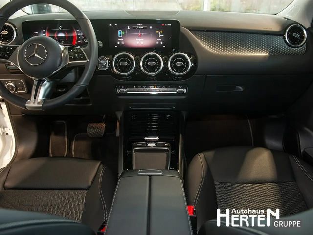 Mercedes-Benz GLA 220 Progressive