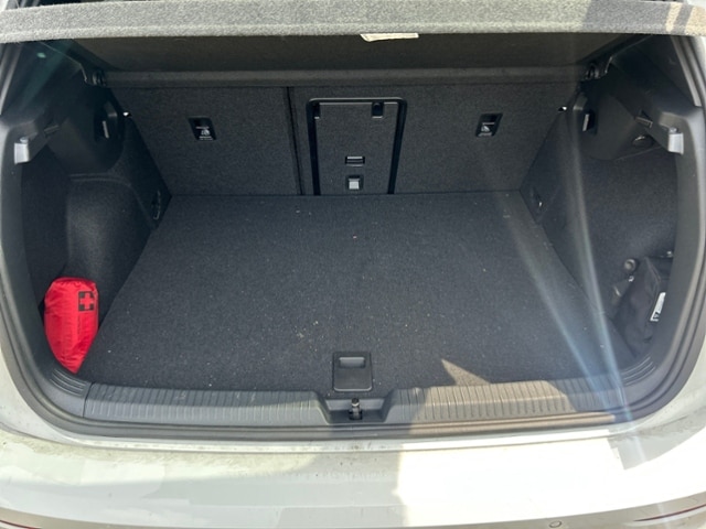 Volkswagen Golf MATRIX-LED HUD AREA VIEW DCC TRAVEL ASSIST NAVI SHZ KLIMA LED ALU