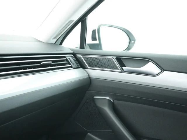 Volkswagen Passat 2.0 TDI Business DSG Variant