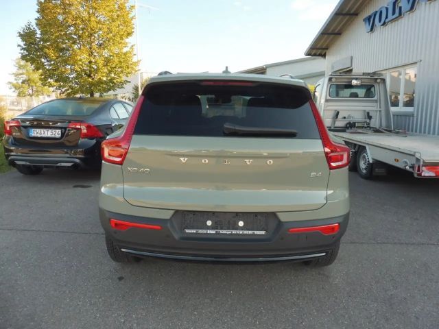 Volvo XC40 Dark Plus
