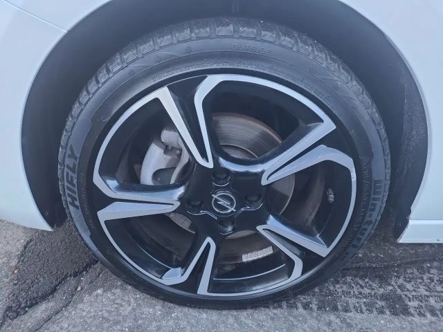 Opel Corsa 1.2 Turbo GS-Line Grand Sport Turbo