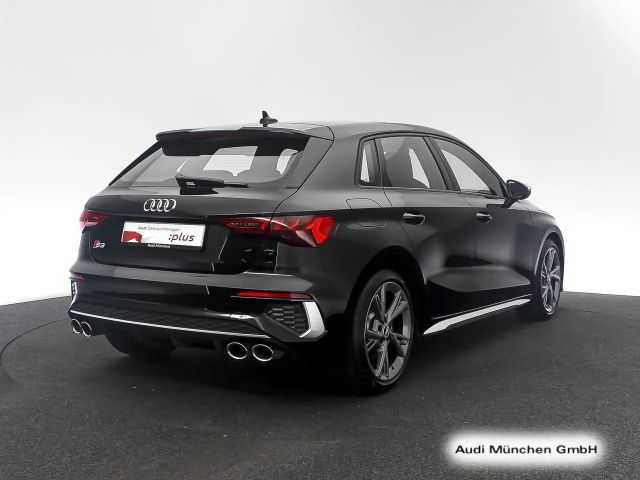 Audi S3 S-Tronic Sedan