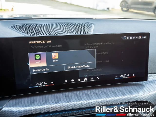 BMW 320 320i M-Sport Touring