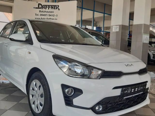 Kia Rio GDi