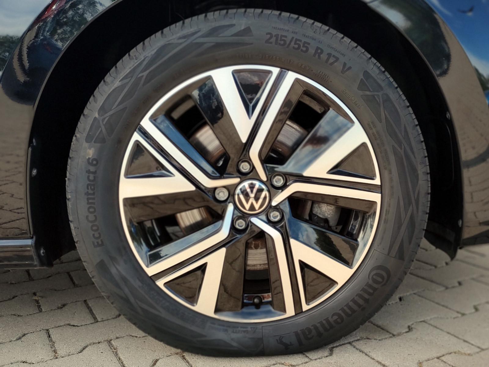 Volkswagen Touran 1.5 TSI DSG