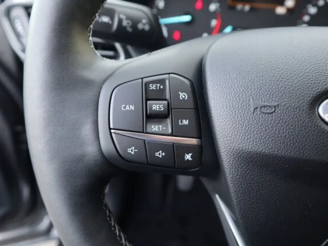 Ford Puma EcoBoost Titanium